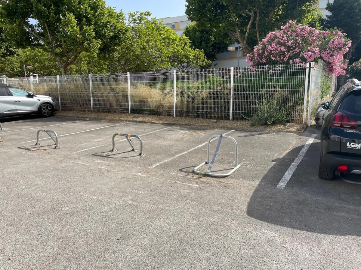 Studio 2-3 Pers Parking Clim Vue Port Et Mer La Grande Motte Bagian luar foto